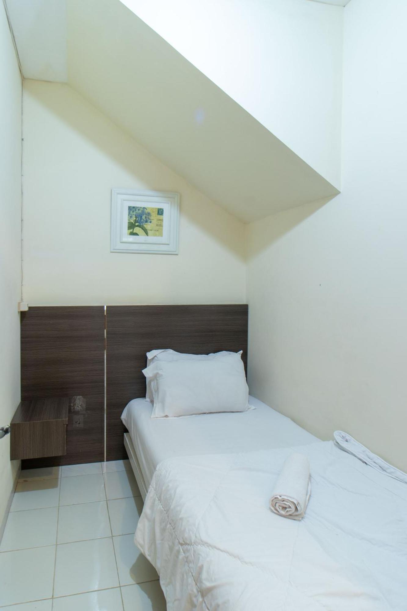 Family Only Private Pool - De Reiz Mawar Syariah 3br Villa